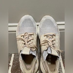 Adidas Ultraboost size 8